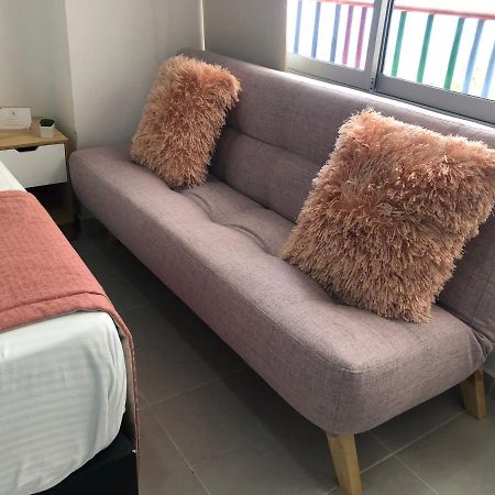 Apartamento Frente Al Malecon Guatape Bagian luar foto